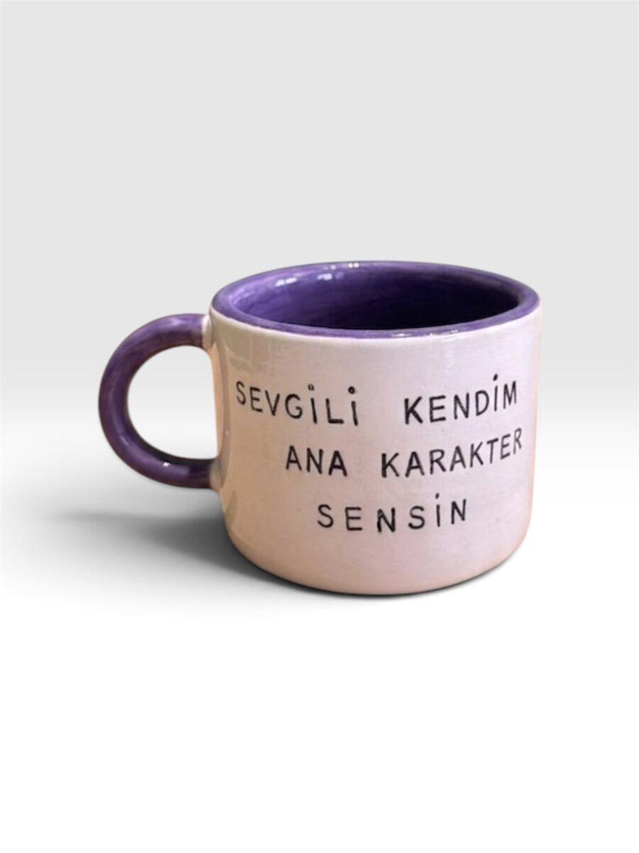 Türkçe Sevgili Kendim sloganı yazılı, renkli kulplu el yapımı seramik kupa